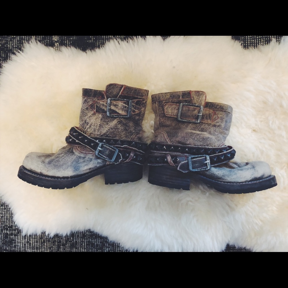Walk By Faith Vintage Moto Boots Size 6